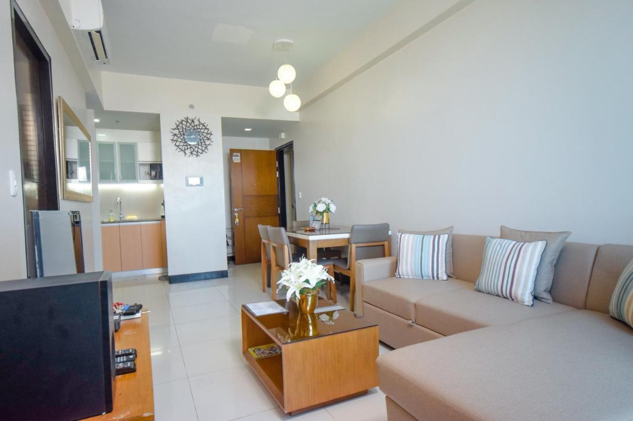 Mactan Newtown Condo Мактан Экстерьер фото